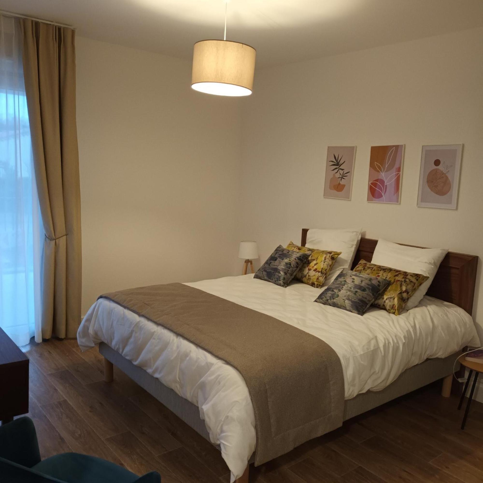 Domitys L'Oustaou Aparthotel แซ็ง-มาร์ตอง-เดอ-ครูว์ ภายนอก รูปภาพ